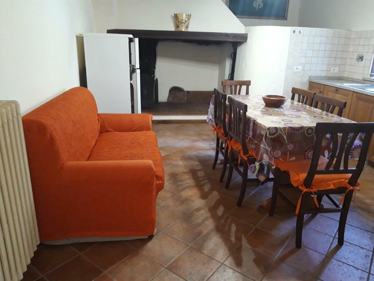 La Casa di Ida Apartment Porciano Bagian luar foto